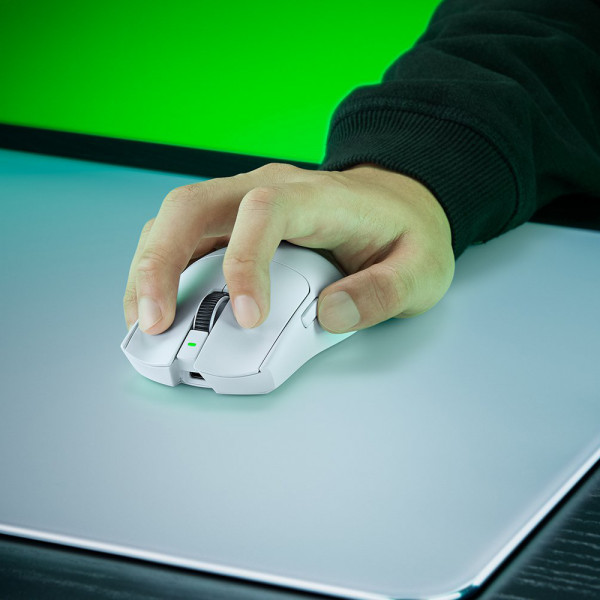 Razer Viper V4 PRO White